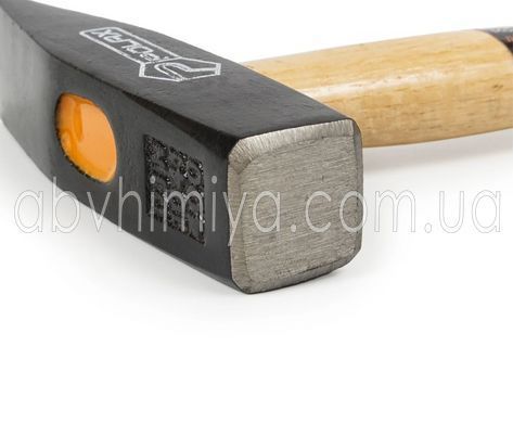 36-028 Молоток слюсарний 500г дерев'яна ручка 6/24 36-028 фото АБВ Хімія